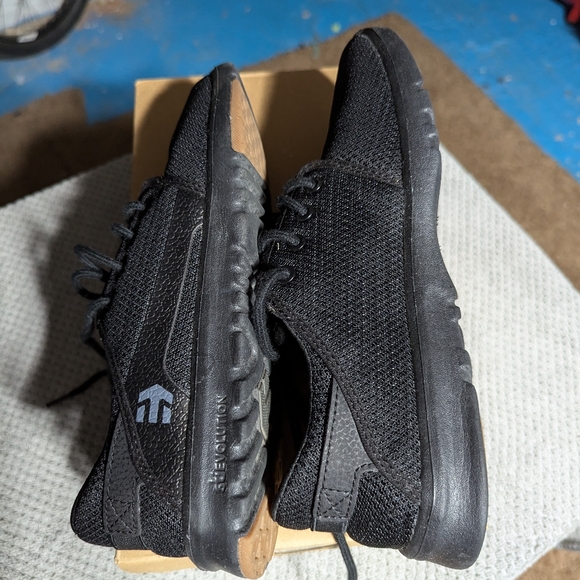 Ethies Scout - Picture 4 of 5